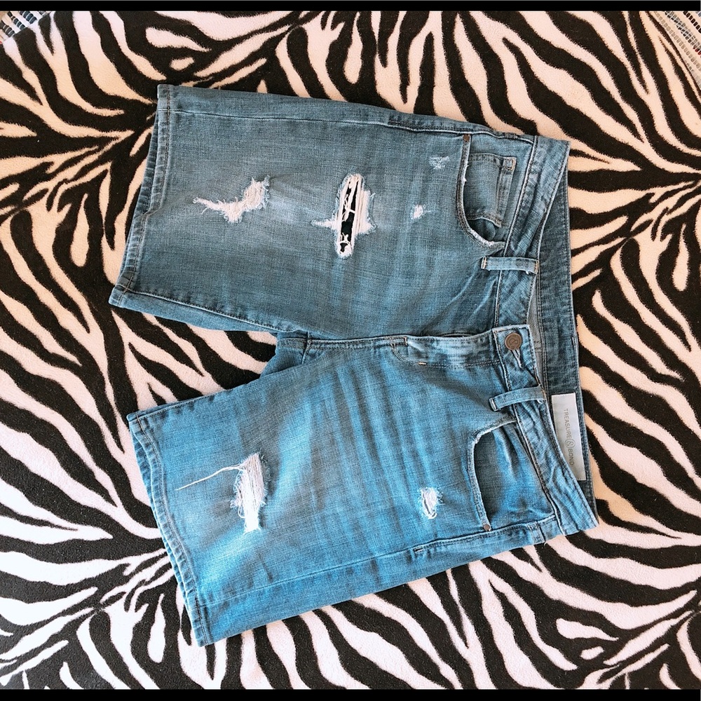 Short pants